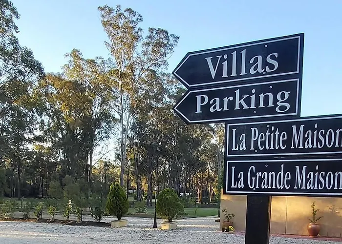 Chez Vous French Farmhouse Villa 4